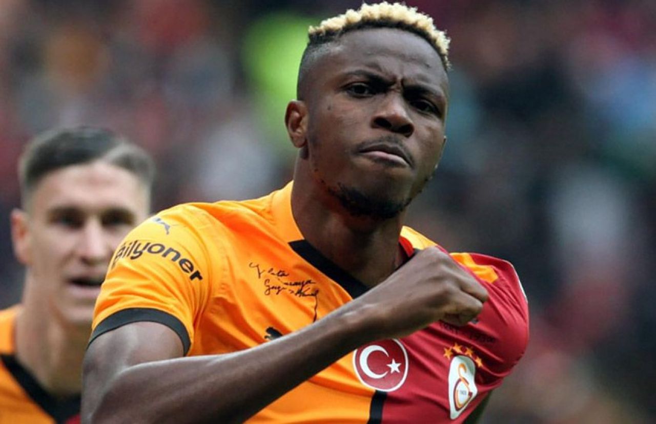 Victor Osimhen ile temasa geçtiler! İtalyan gazeteci transfer detayını verdi: Suudi Arabistan'dan dev talip - 1. Resim