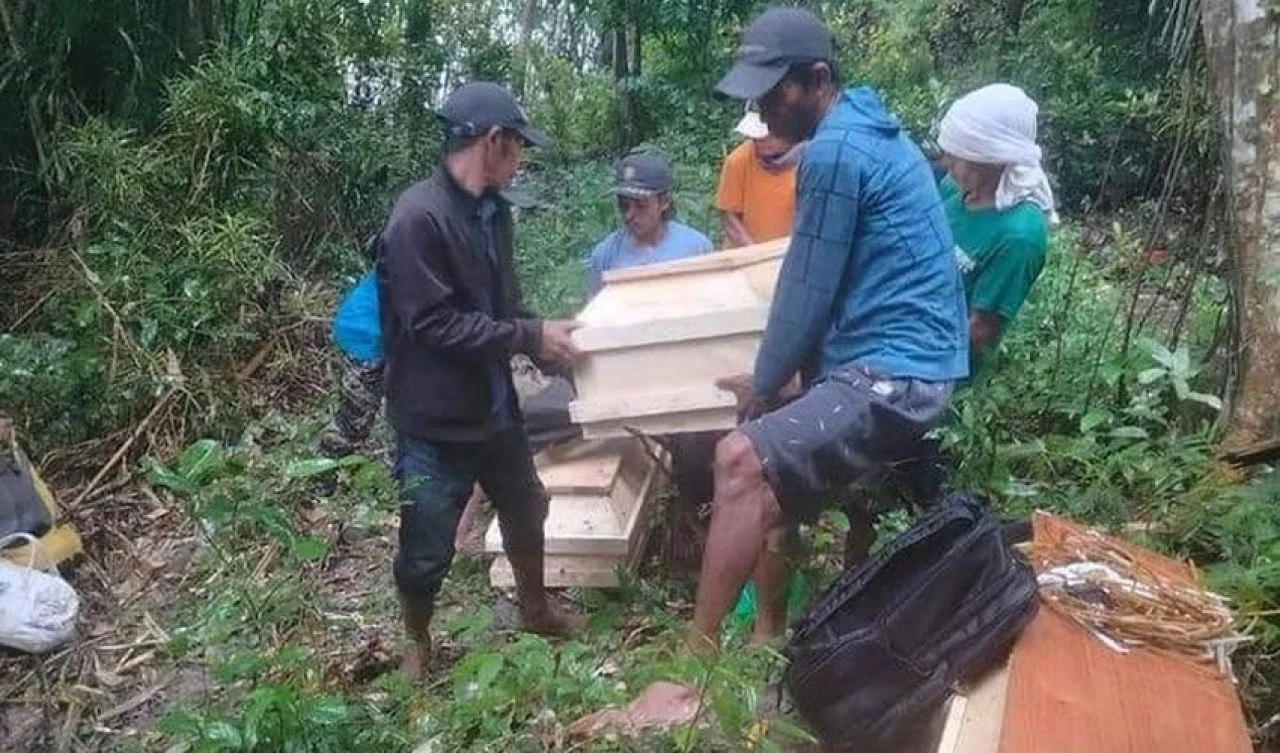 Yasaklanmış hayvanı haşlayıp yediler! Başlarına gelmeyen kalmadı: 3 Ölü - 2. Resim