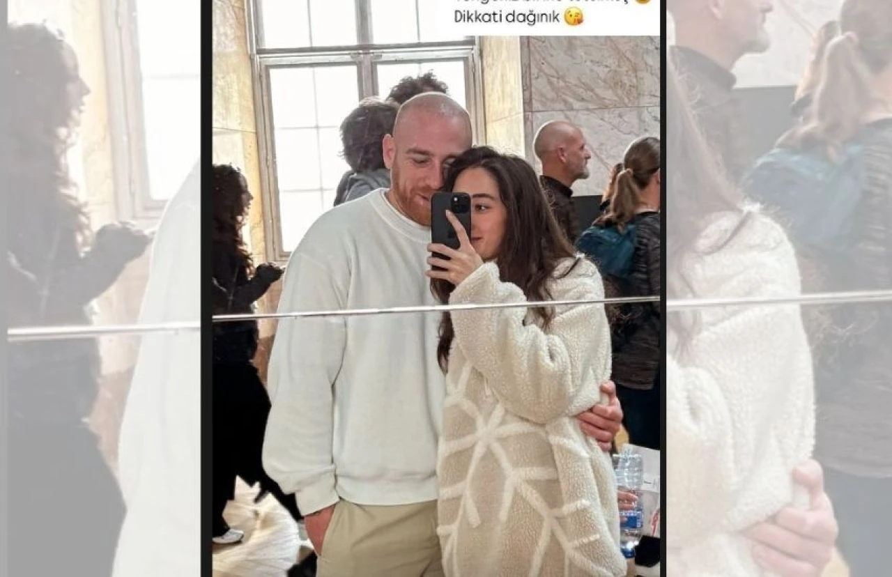 Çocuklar Duymasın'ın Havuç'u Furkan Kızılay evleniyor! Paris'teki romantik evlilik teklifine yorum yağdı - 1. Resim