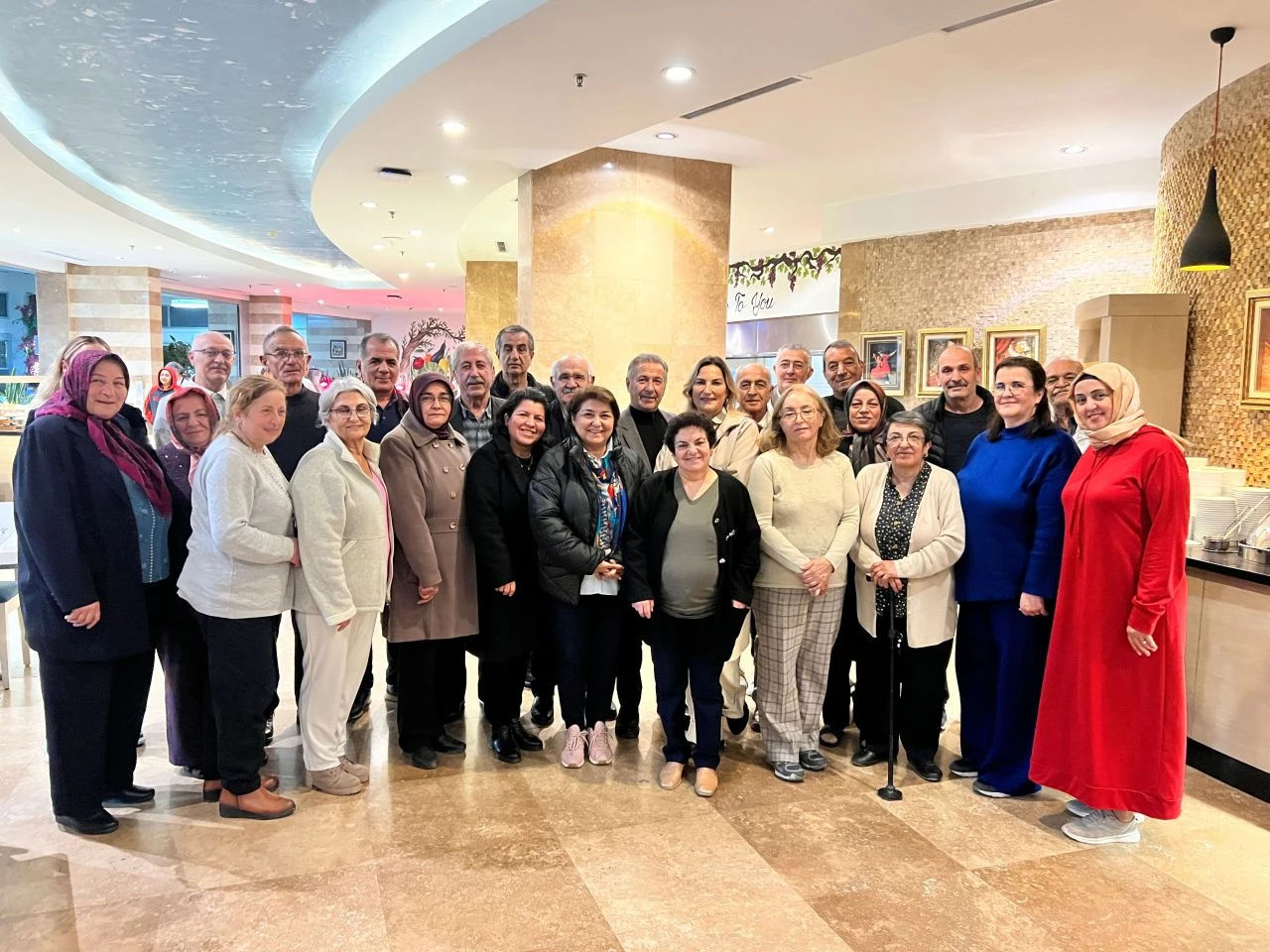 Emeklilere tatil müjdesi! 5 yıldızlı otelde ücretsiz konaklayacaklar