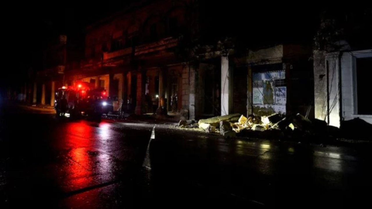 Küba'nın enerji santraliyle başı belada! Ülke yeniden karanlığa gömüldü, hastaneler Türkiye sayesinde aydınlandı - 1. Resim