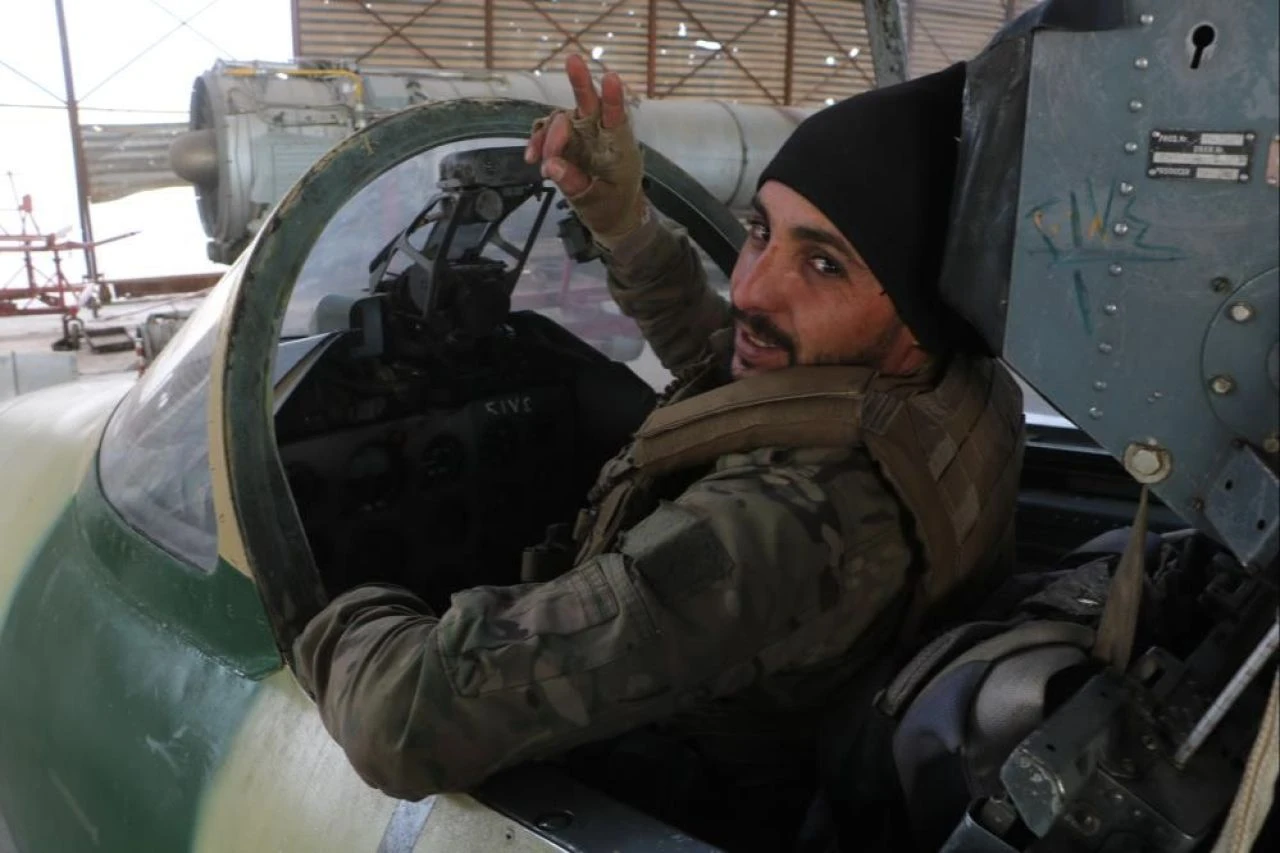 Son dakika | Beşar Esad bir şehri daha kaybediyor! Suriye'de muhalif örgütler Hama'nın kapısına dayandı, tek çıkış yolu kaldı - 2. Resim
