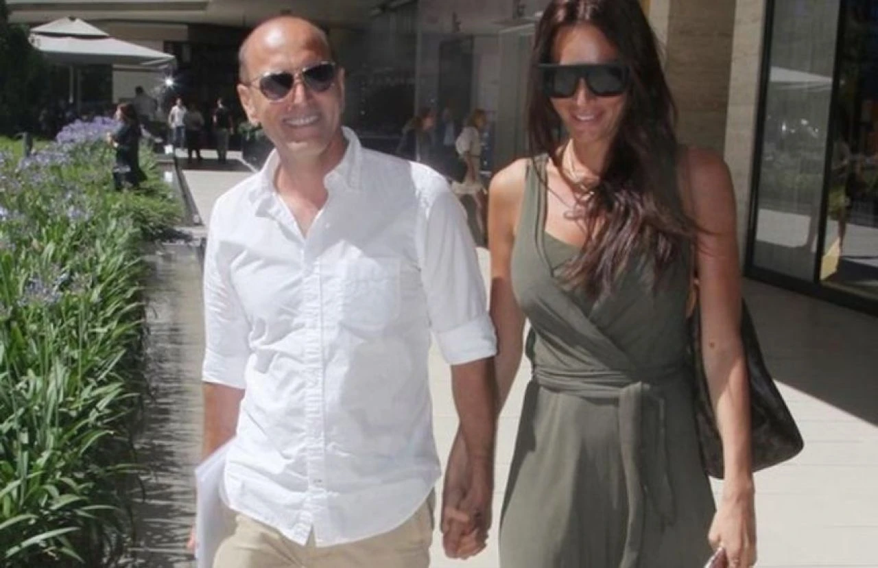 Adnan Aksoy, Güzide Duran’a 2 liralık boşanma davası açtı - 2. Resim