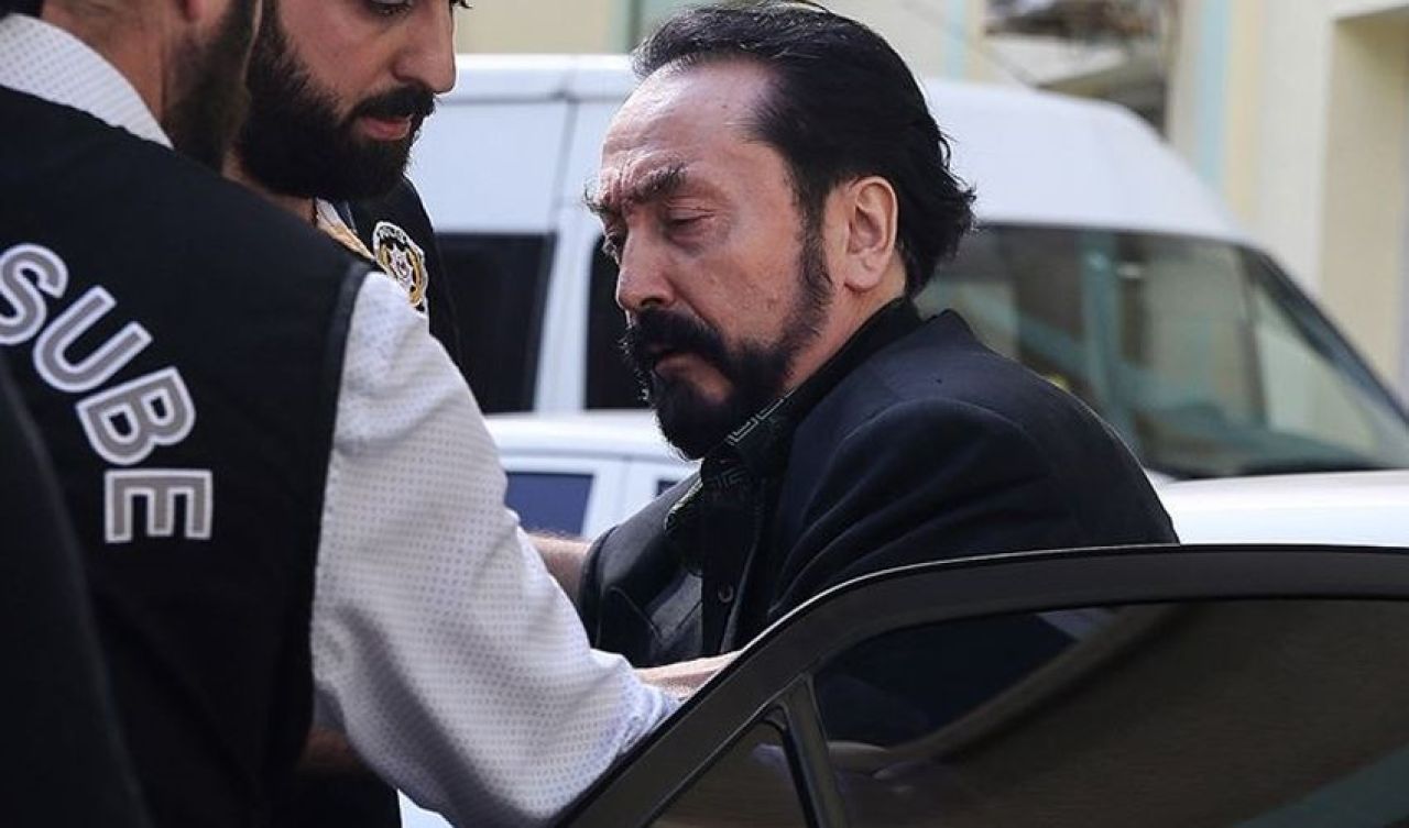 Adnan Oktar'a bir ceza daha yolda! - 1. Resim