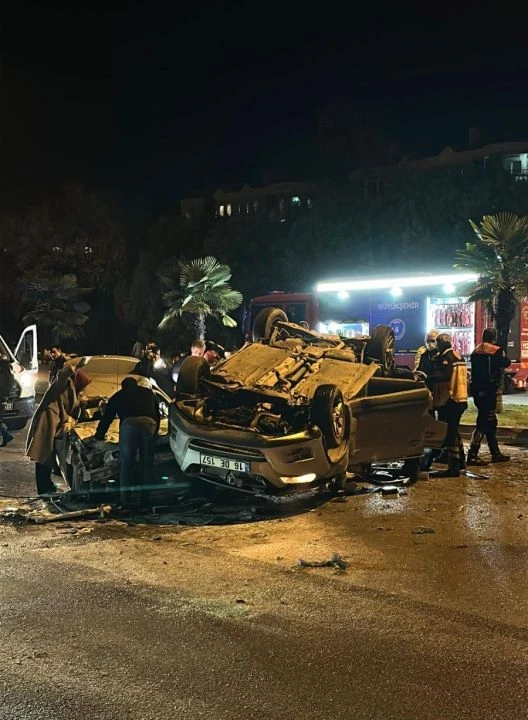 Çocuk sürücü ölüme sürdü, katliam gibi kaza! - 1. Resim