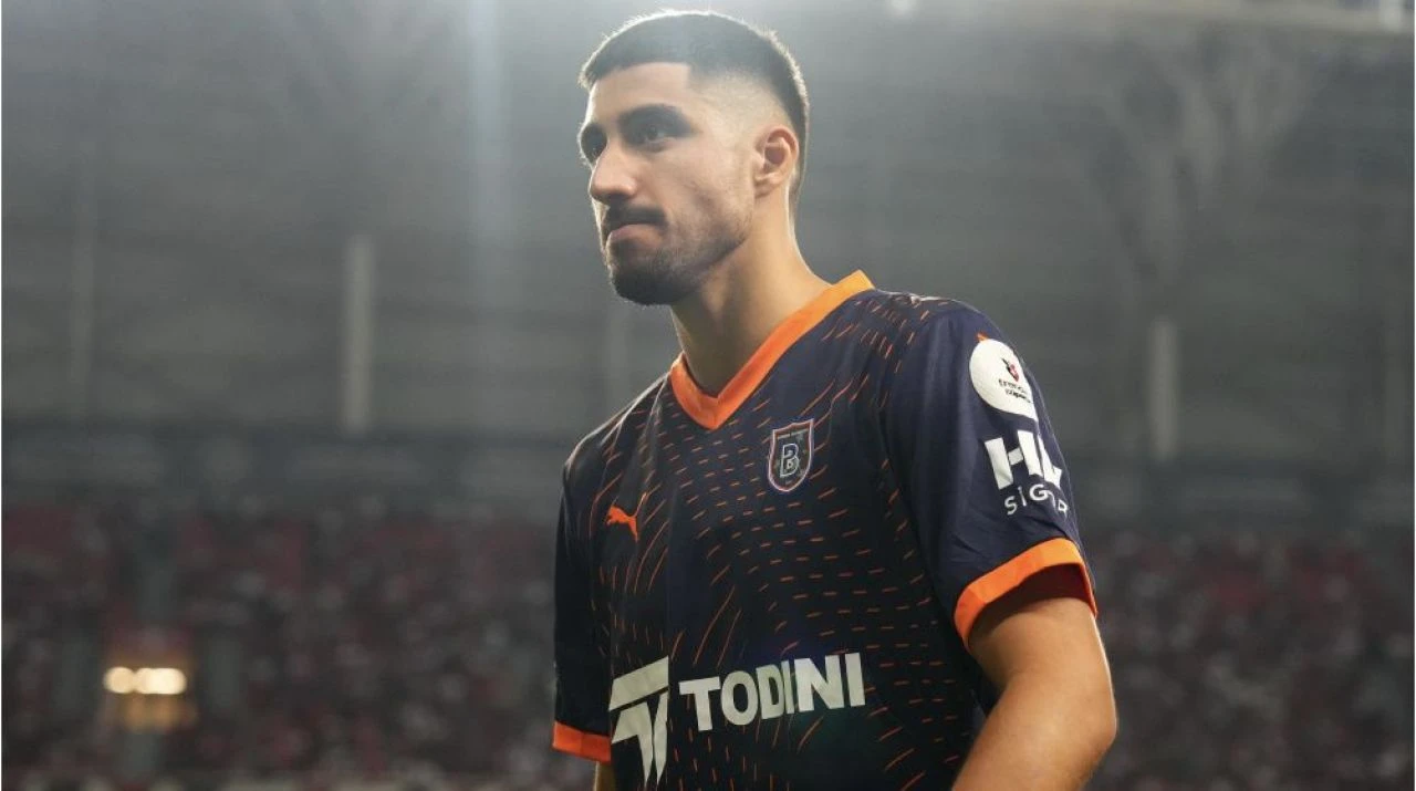 Galatasaray'dan transfer hamlesi: Kerem Demirbay'a 3 sürpriz talip çıktı! Yerine gelecek isim belli oldu