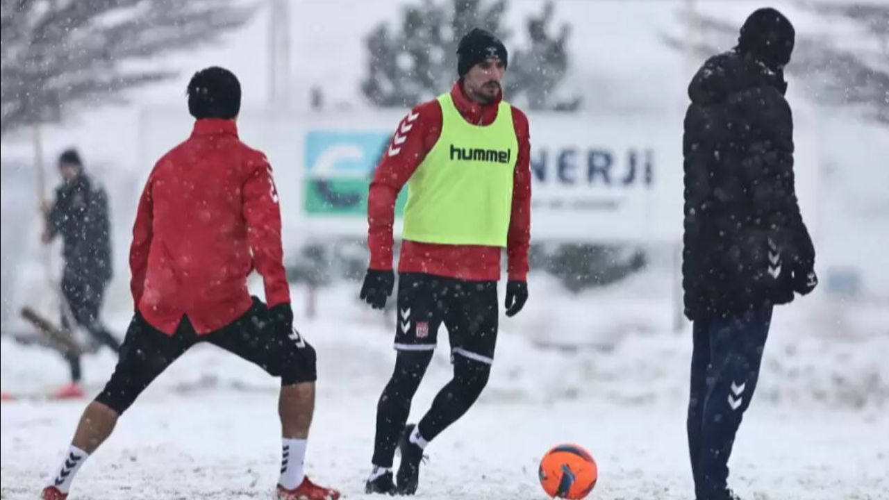 Sivasspor Galatasaray maçı ertelenecek mi? Meteoroloji'den 8 Aralık Pazar Sivas hava durumu tahmini