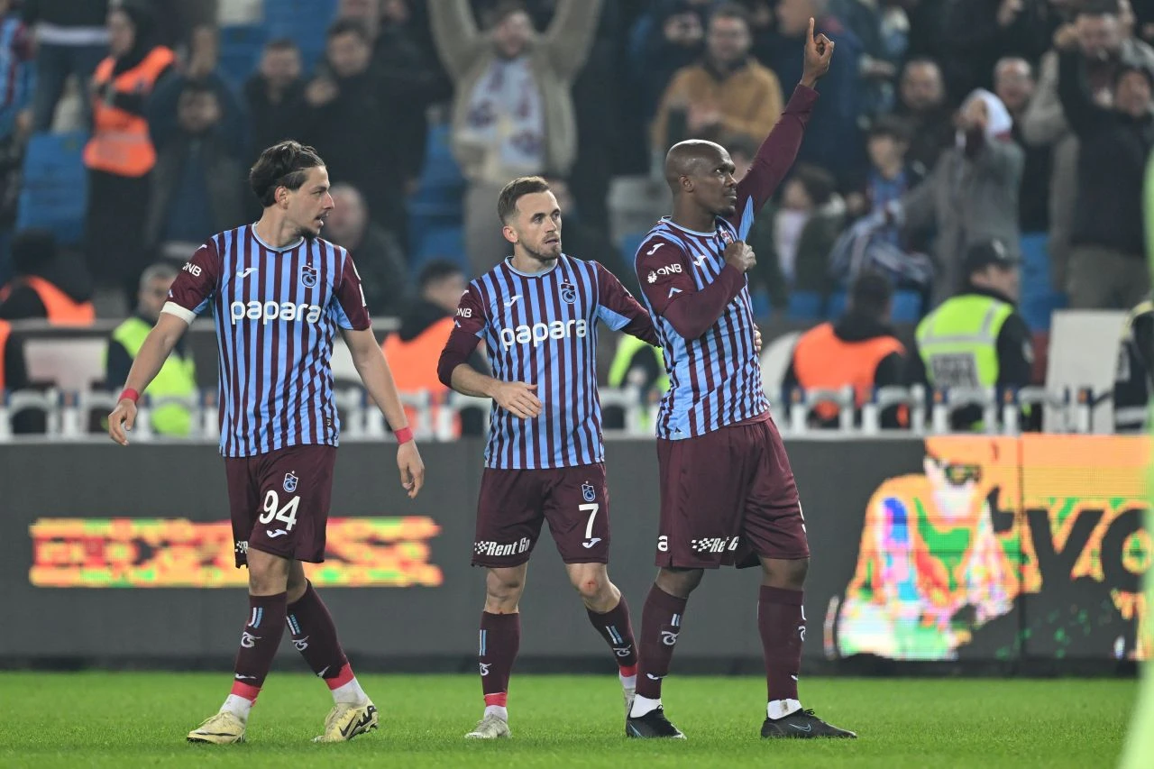Trabzonspor Kasımpaşa ile 2-2 berabere kaldı!