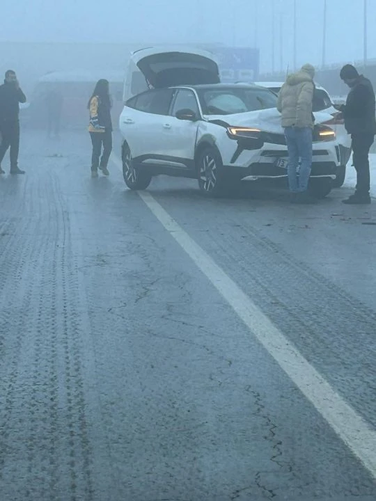 Bitlis'te zincirleme kaza! 25 araç birbirine girdi: Çok sayıda kişi yaralandı