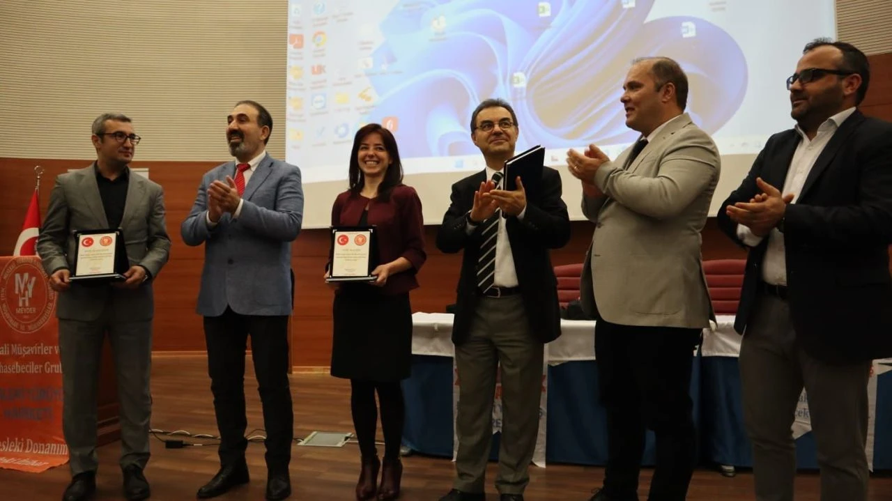 Mali müşavir ve muhasebeciler için 3'ü 1 arada eğitimi! - 1. Resim