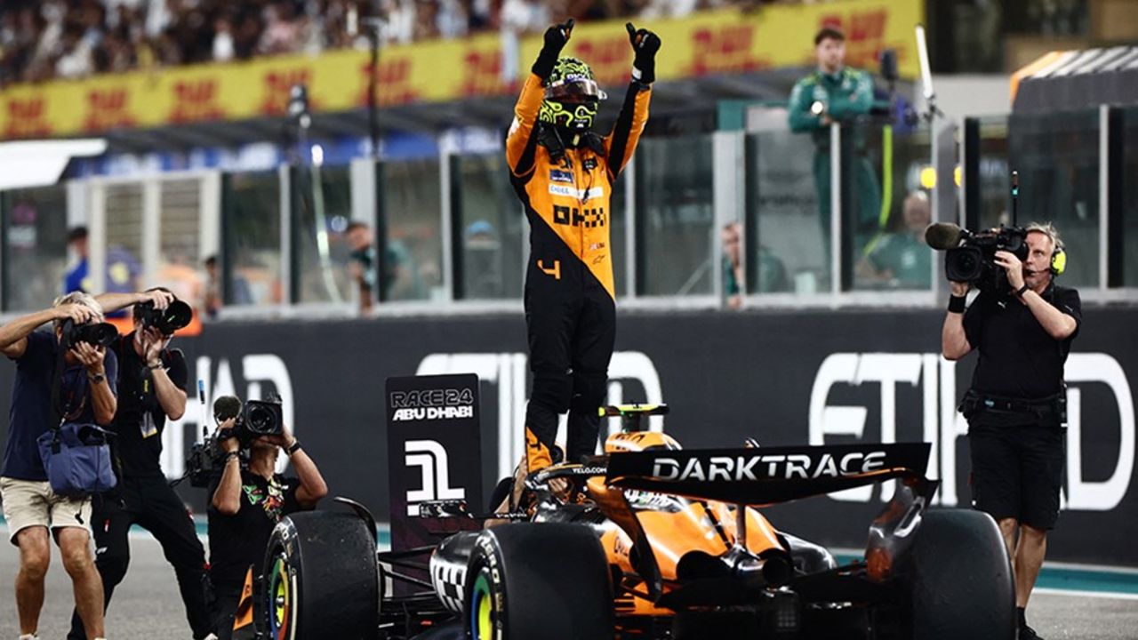 McLaren 26 yıl sonra tekrar Formula 1&#039;de zirveye çıktı!