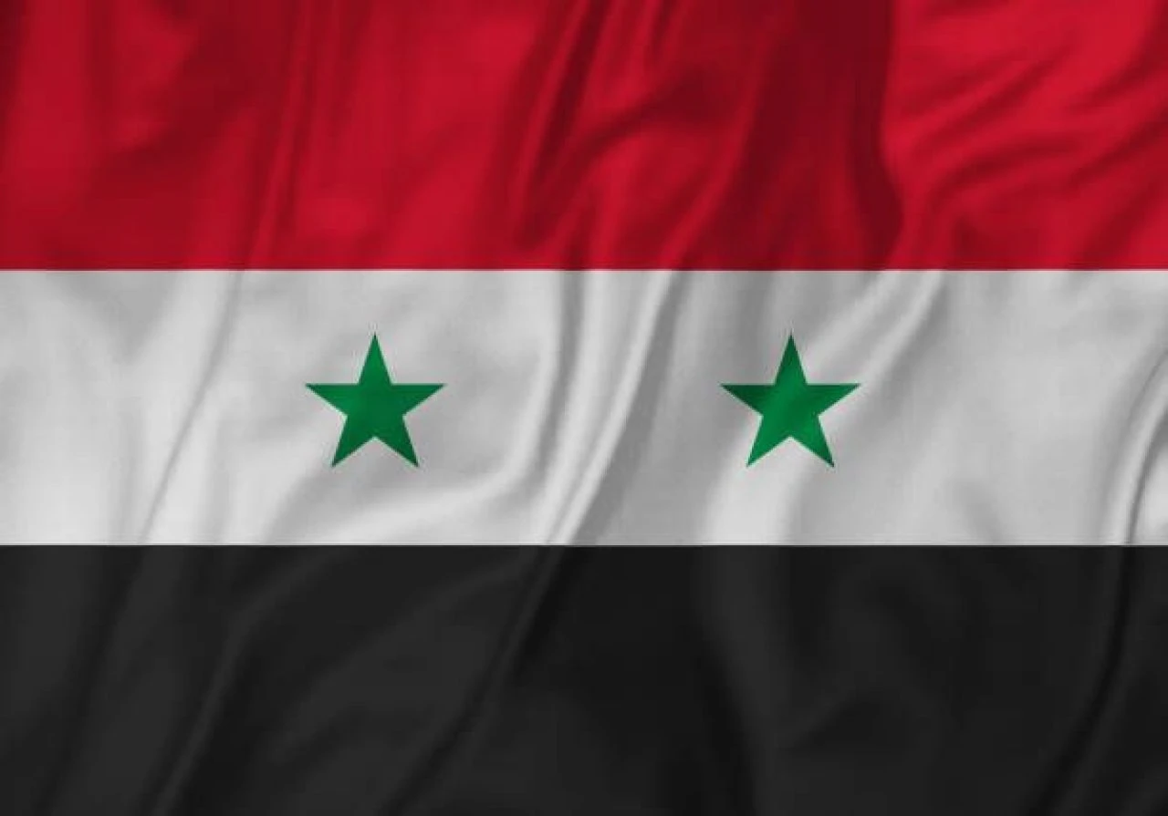 Suriye'de bayrak değişimi: Kırmızının yerini yeşil aldı - 2. Resim
