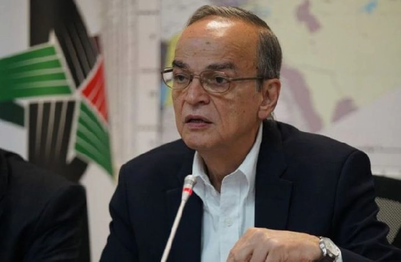 Suriye'de yeni anayasa için 6 ay, geçiş süreci için 18 ay önerisi: Halk kendi liderini seçmeli