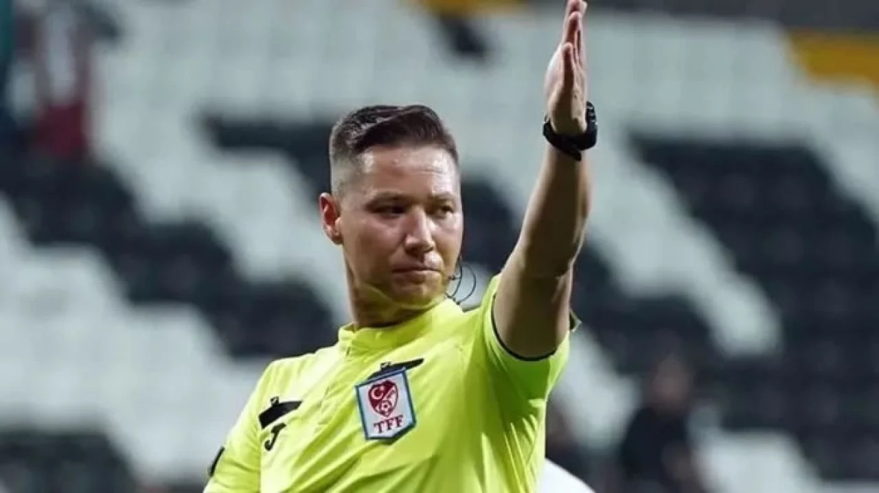 Turgut Doman kimdir? Galatasaray maçında aldığı karar tartışmaya neden oldu - 1. Resim