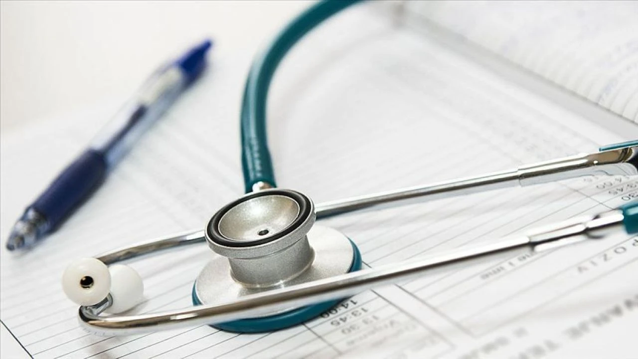 Devlet Memuru Rapor Aldığında Maaşı Kesilir Mi?