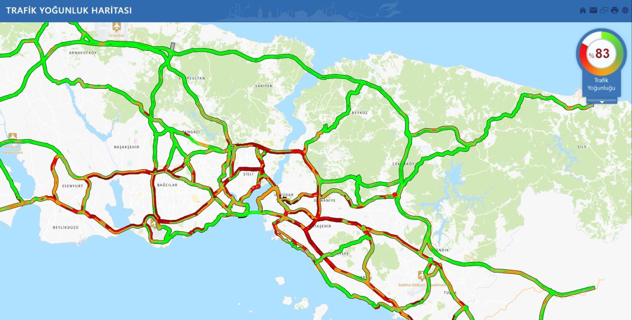 İstanbul trafiğini sağanak vurdu! Yoğunluk yüzde 85'e ulaştı - 1. Resim