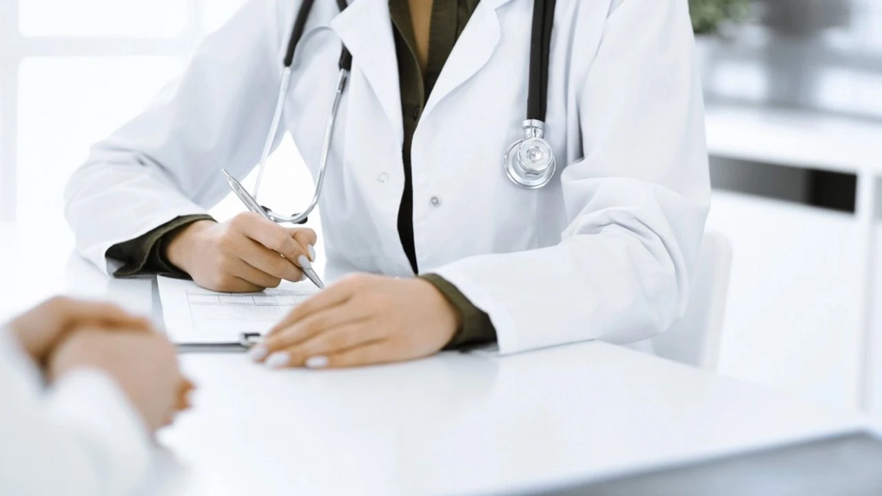 Sağlık personellerine Cumhurbaşkanlığından müjde! 26 bin 673 kişi istihdam edilecek - 2. Resim