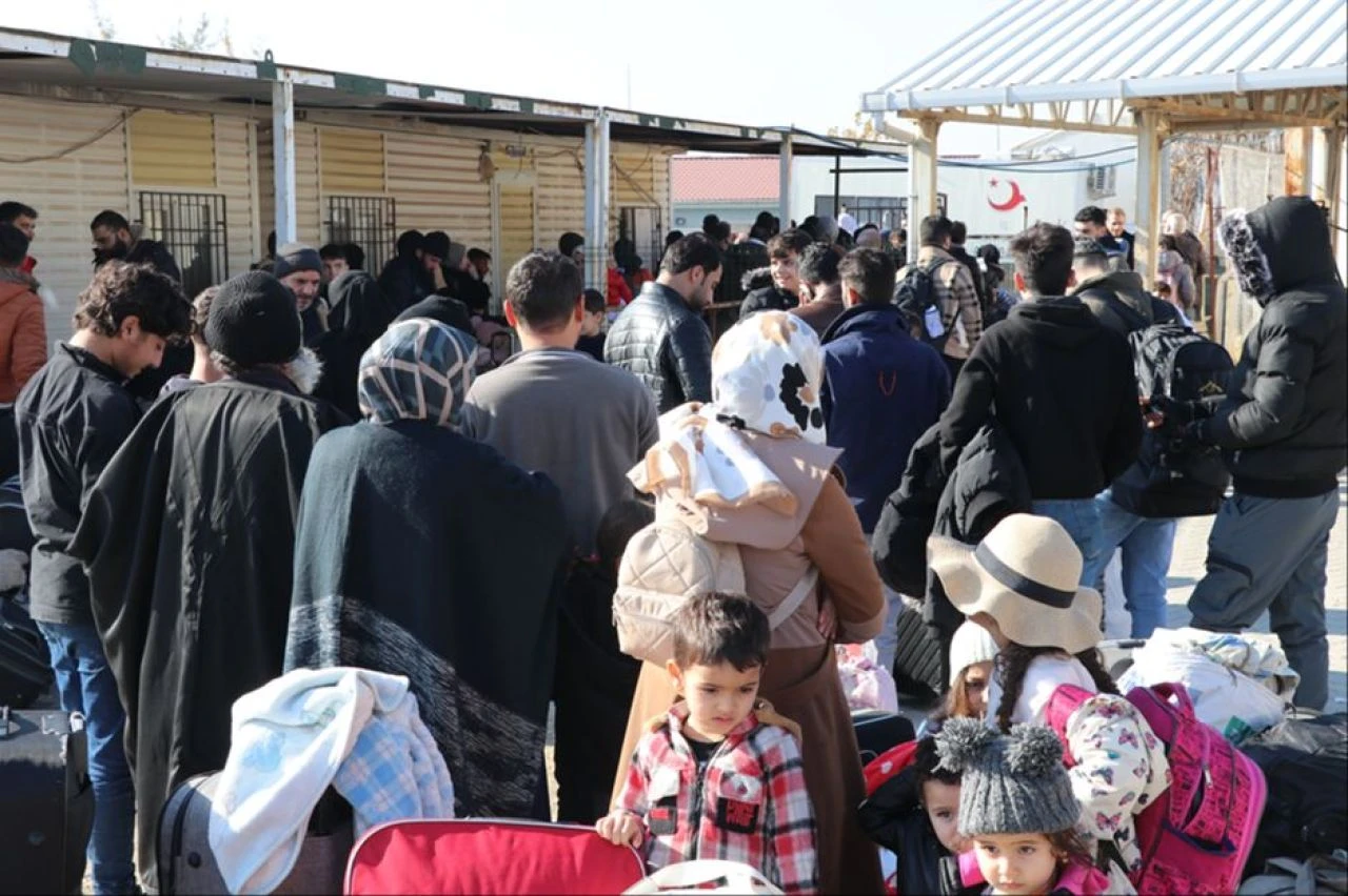 Suriyeliler gidince ev fiyatları düşecek mi? Uzman isim canlı yayında açıkladı  - 2. Resim