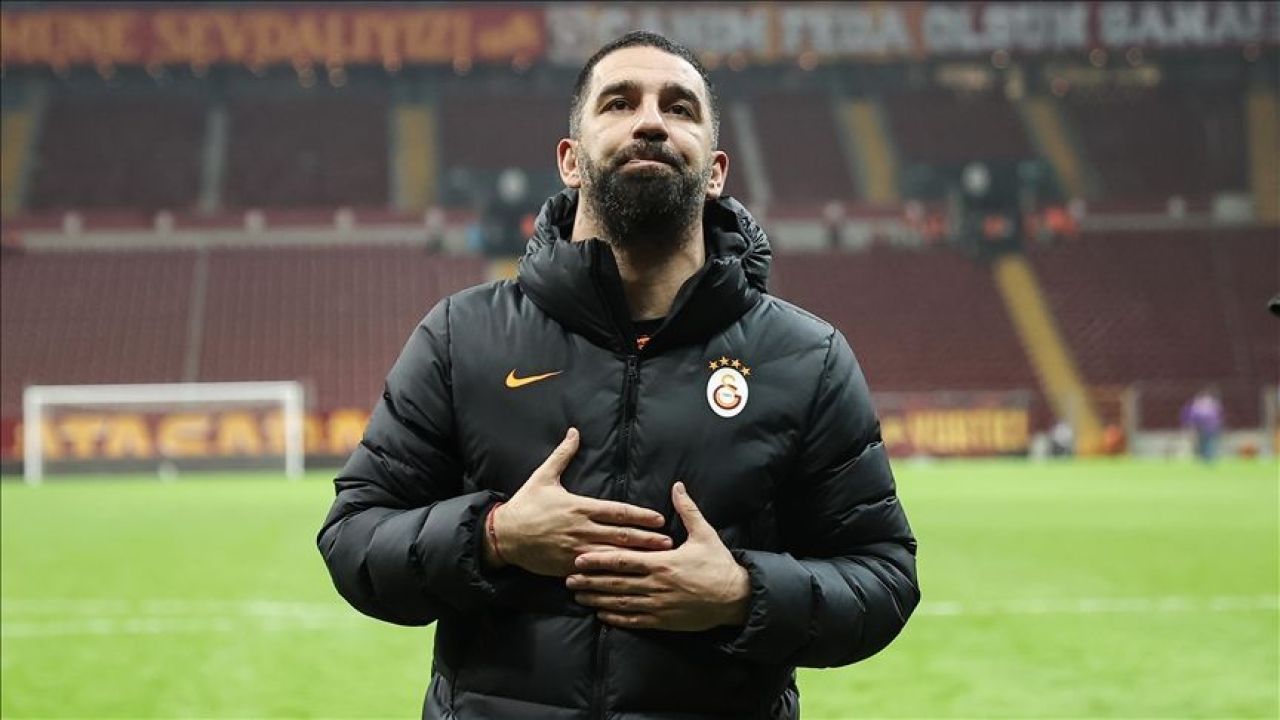 Arda Turan sezon sonu Okan Buruk’tan görevi alacak! Galatasaray’da bayrak değişimi - 7. Resim