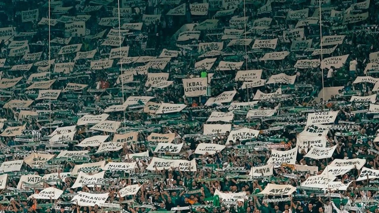 Bursaspor taraftar grubu Texas&#039;ın kadına şiddete dikkat çeken koreografisi ödüle layık görüldü