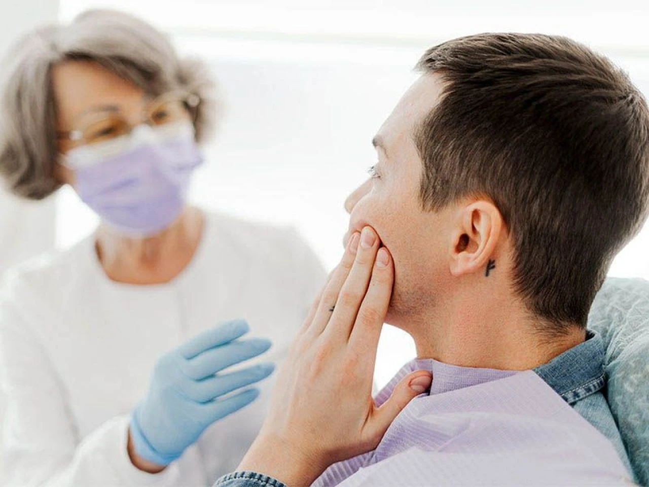 Diş apsesi neden olur ve nasıl geçer? Diş apsesine ne iyi gelir?