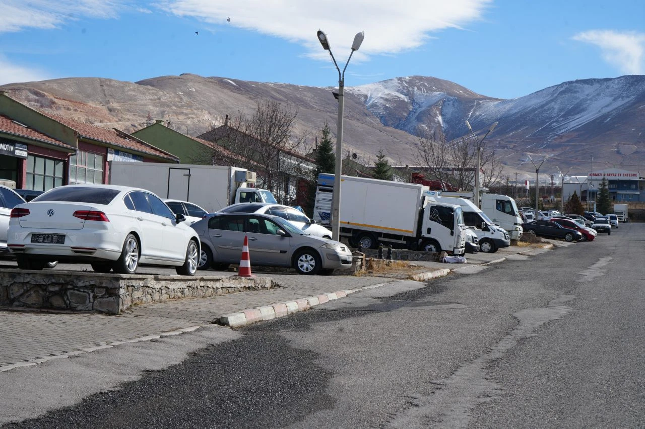 Galericilerden trafik sigortası isyanı: Araç alım satımındaki yeni uygulama cep yakacak - 2. Resim