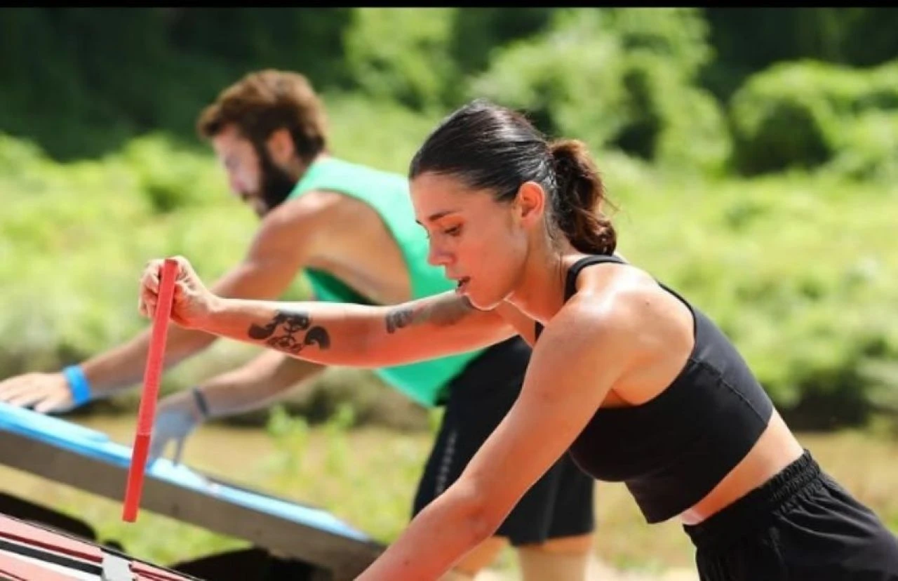 Nefise Karatay'dan Survivor çıkışı! Cevabı takipçilerini heyecanlandırdı