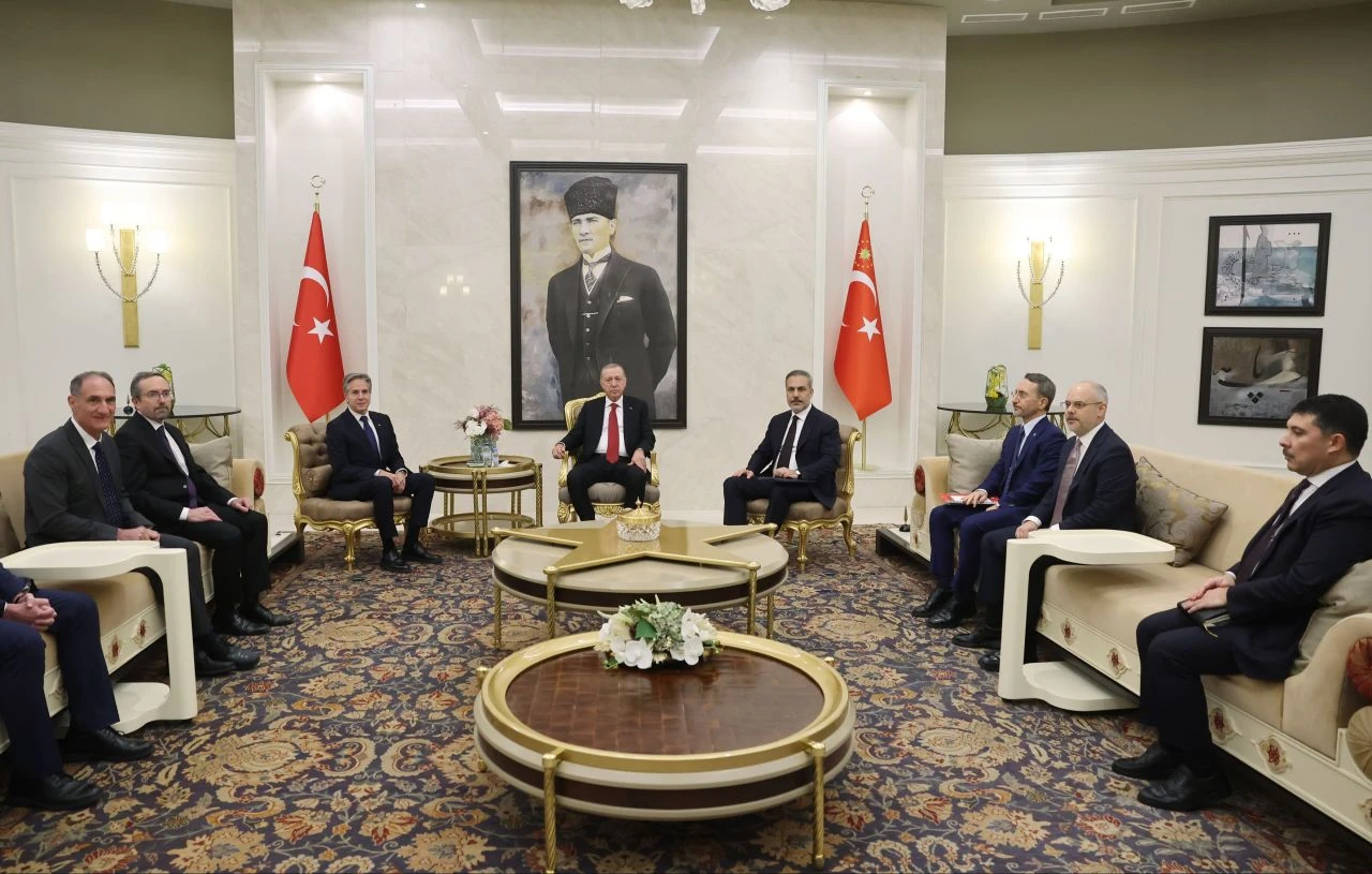 ABD Dışişleri Bakanı Blinken Türkiye'de! Dikkat çeken PKK/YPG açıklaması: Onlarla çalışmamız gerekiyor! - 2. Resim