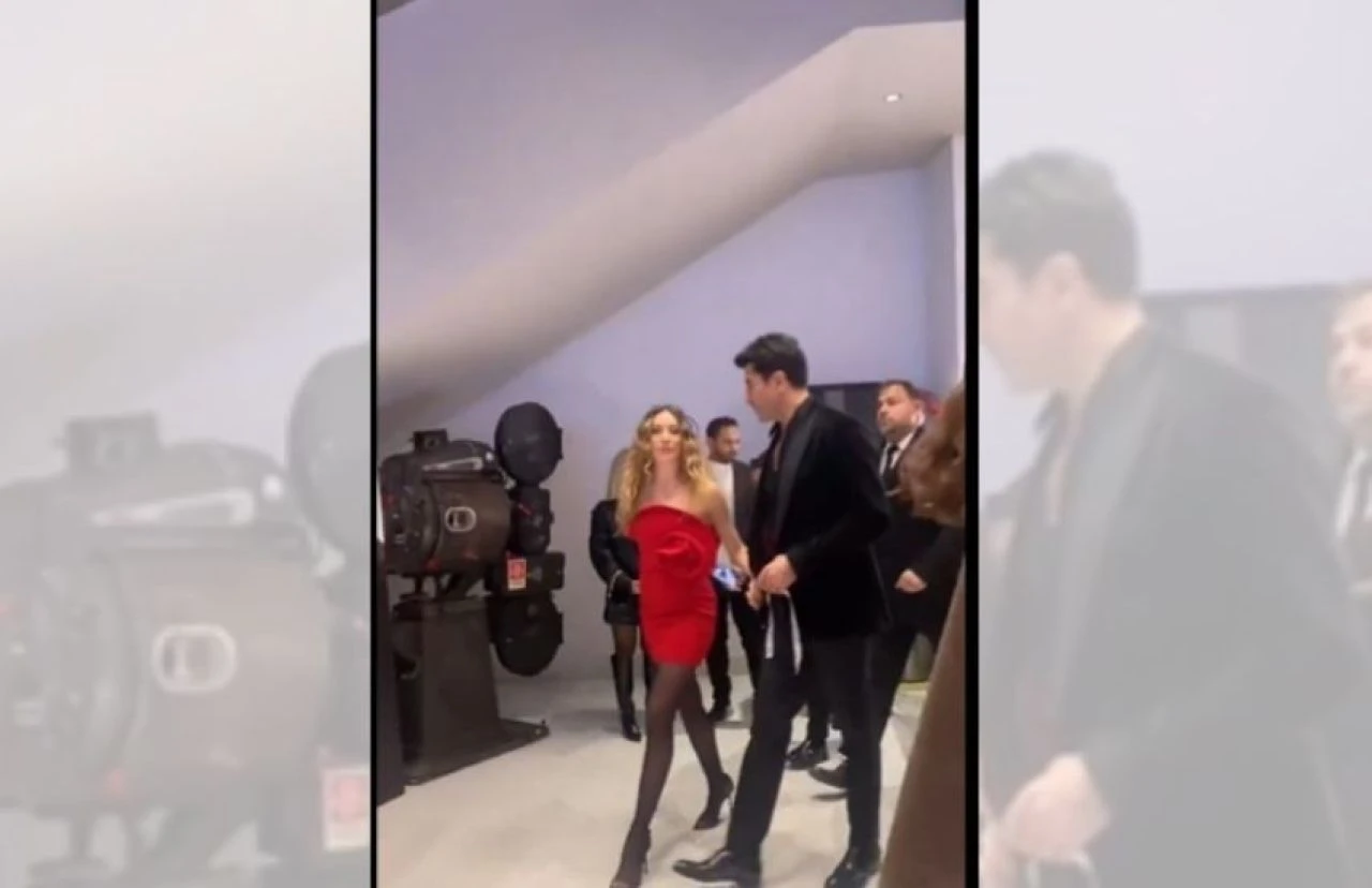 Kenan İmirzalıoğlu'nun sözleri Sinem Kobal'ı mest etti! Romantiklik seviyesini zirveye taşıdı