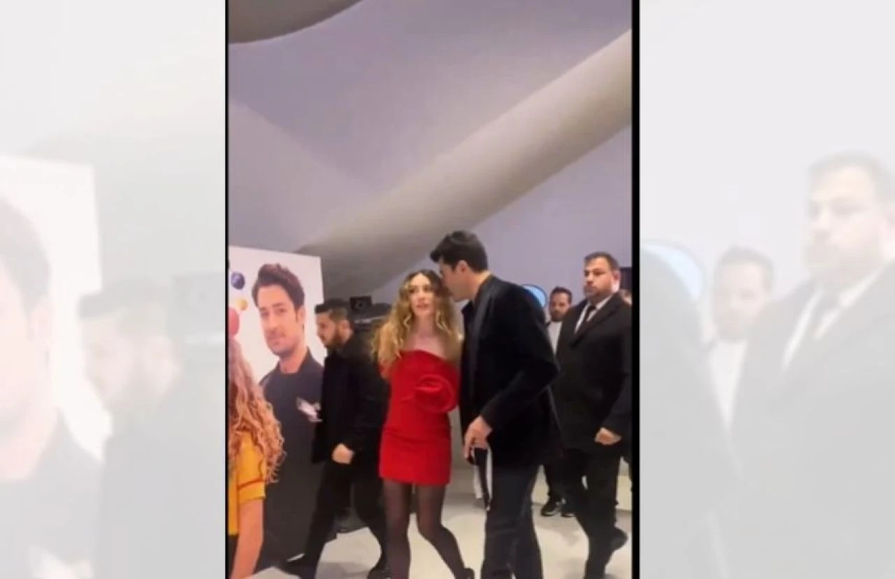 Kenan İmirzalıoğlu'nun sözleri Sinem Kobal'ı mest etti! Romantiklik seviyesini zirveye taşıdı