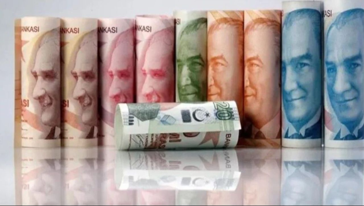 Şeref Oğuz'dan 500 ve 1000 liralık banknotlar için çarpıcı iddia: Necip Fazil ve Abdülhamit arasında karar verilecek! - 1. Resim