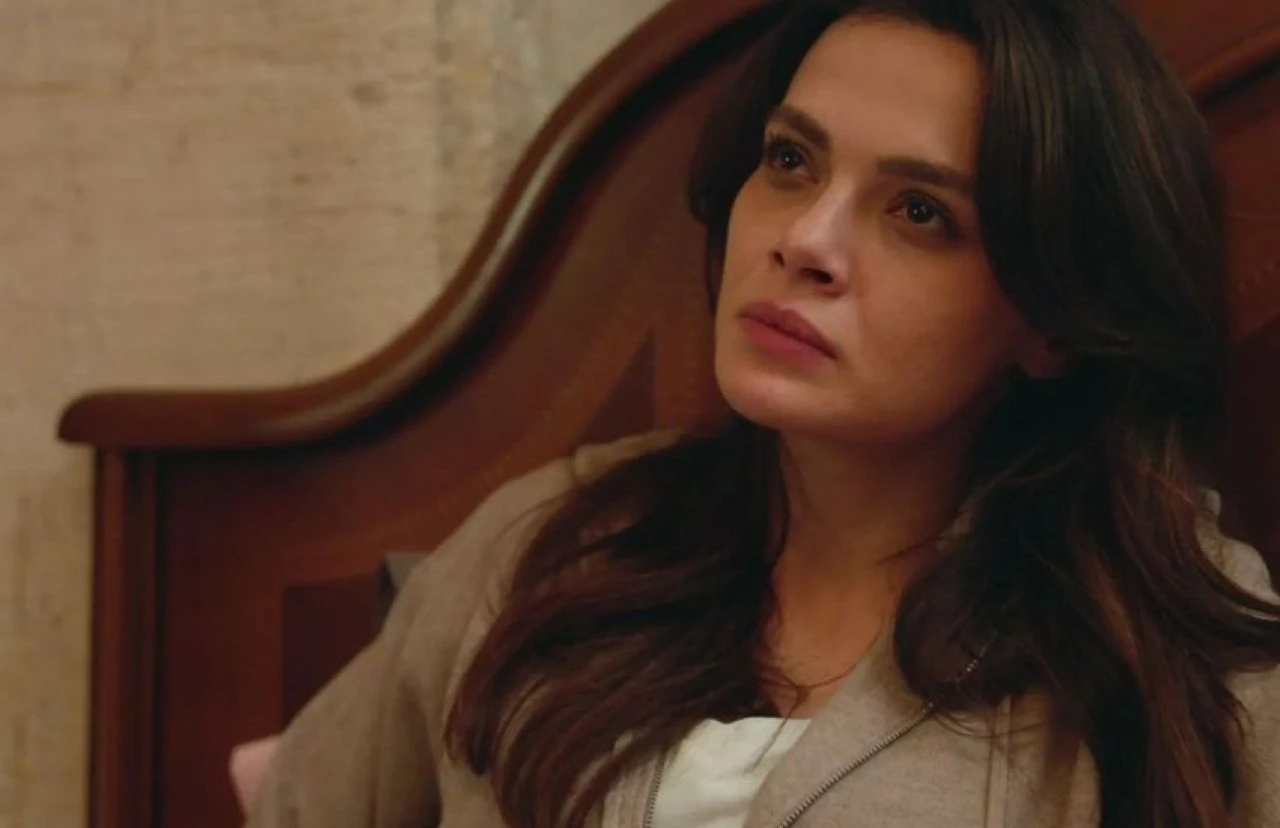 Uzak Şehir dizisine yeni oyuncu! Alya Albora'nın geçmişi ortaya çıkacak - 1. Resim