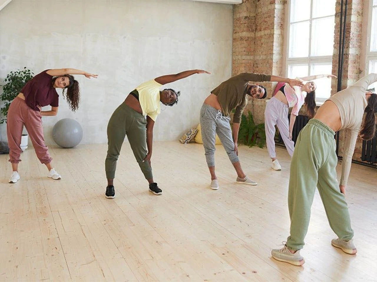 Bel fıtığına iyi gelen şeyler: Evde bel fıtığı ağrısına iyi gelen egzersizler, hareketler, bitkiler ve çaylar neler? - 1. Resim