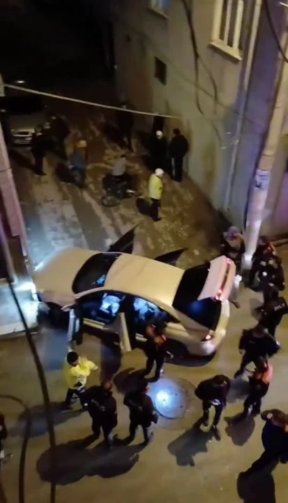 Bursa'da filmleri aratmayan kovalamaca! Kaza yapınca yaya olarak kaçtı! Ailesi arayınca teslim oldu - 1. Resim