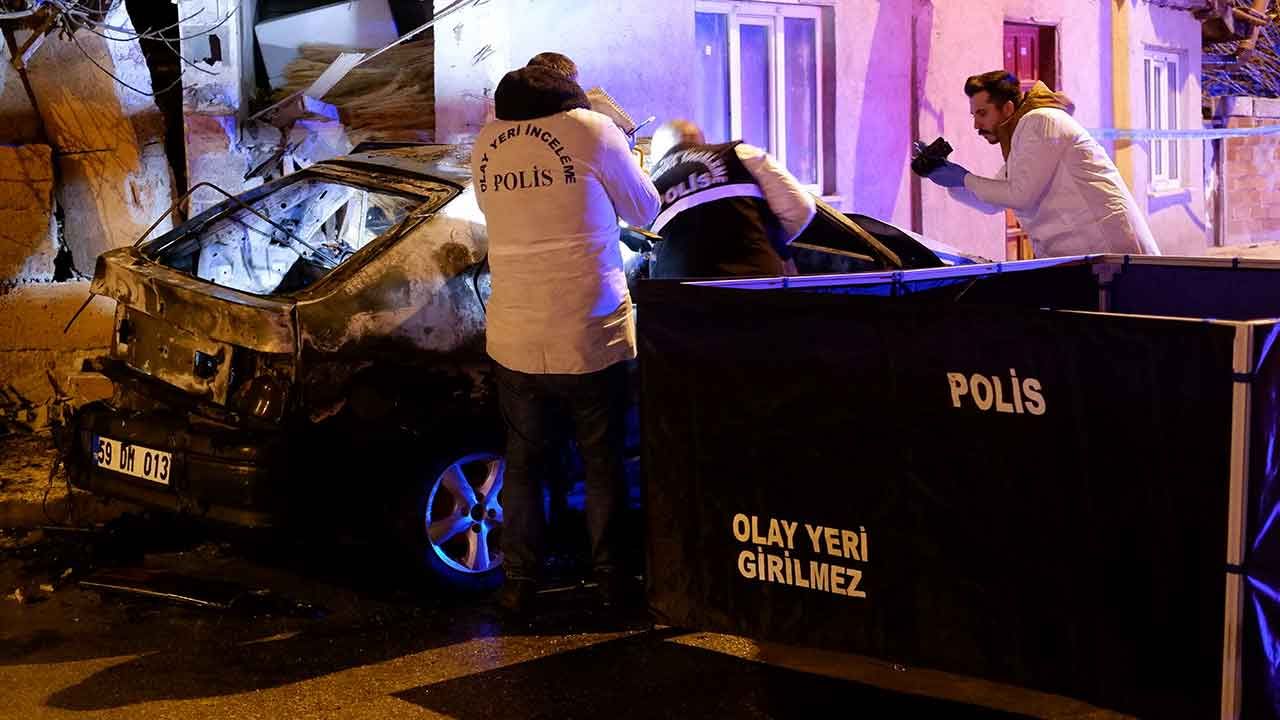 Edirne'de katliam gibi kaza! Duvara çarpan araç alev aldı: 4 kişi yanarak öldü - 3. Resim