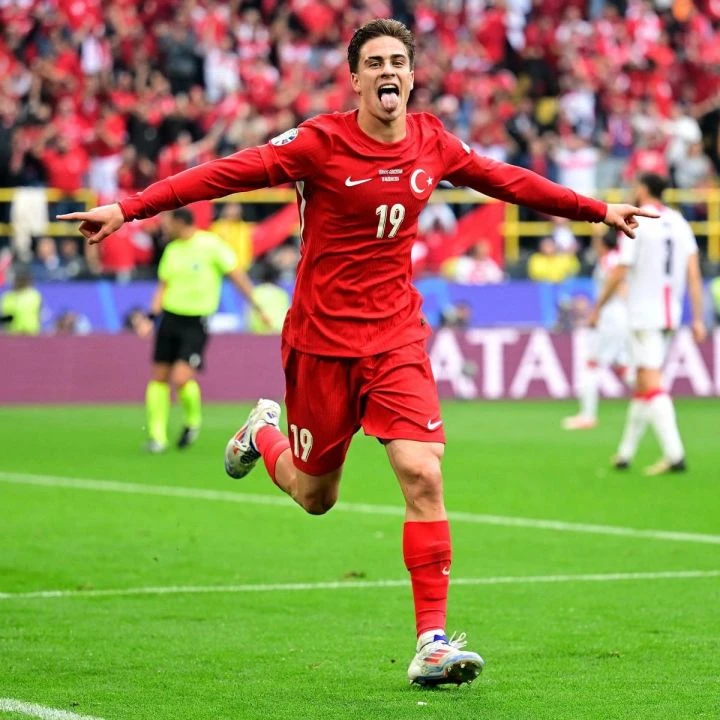 Kenan Yıldız İngiltere yolcusu! En fazla bonservis ödenen Türk futbolcu olacak - 1. Resim
