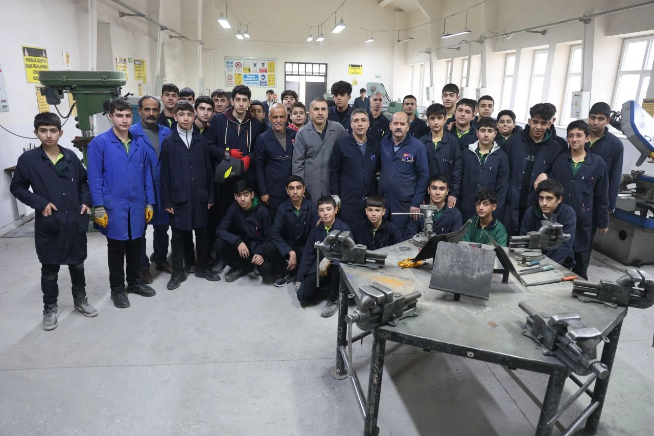 Fabrika değil lise: Yıllık cirosu 7 milyon lira! Şimdi herkes kapılarını çalıyor