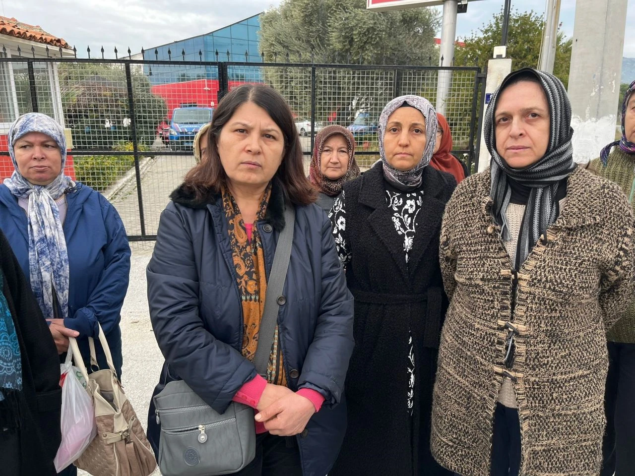 Şirket iflas etti, alacaklılar kapıya dayandı! Güvenlik yetersiz kalınca Jandarma devreye girdi - 4. Resim
