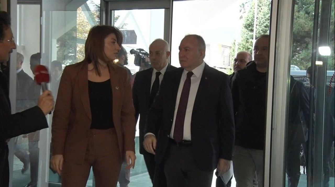 Asgari ücret zammı için kritik ikinci toplantı sona erdi! Son randevudan da rakam çıkmadı - 5. Resim