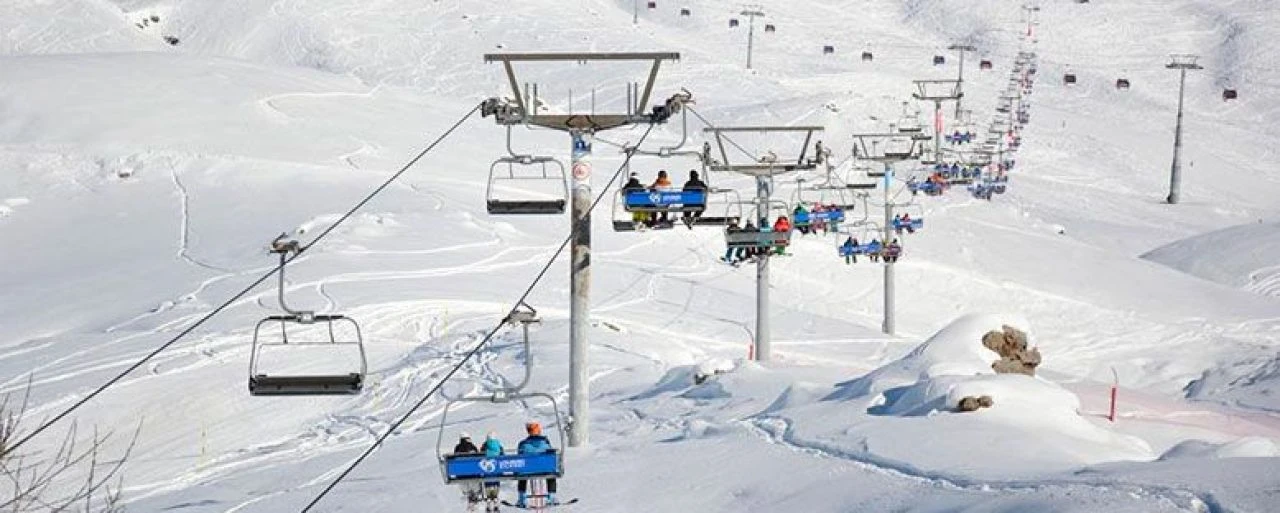 Gürcistan'daki kayak merkezinde facia: 12 kişinin cansız bedeni bulundu