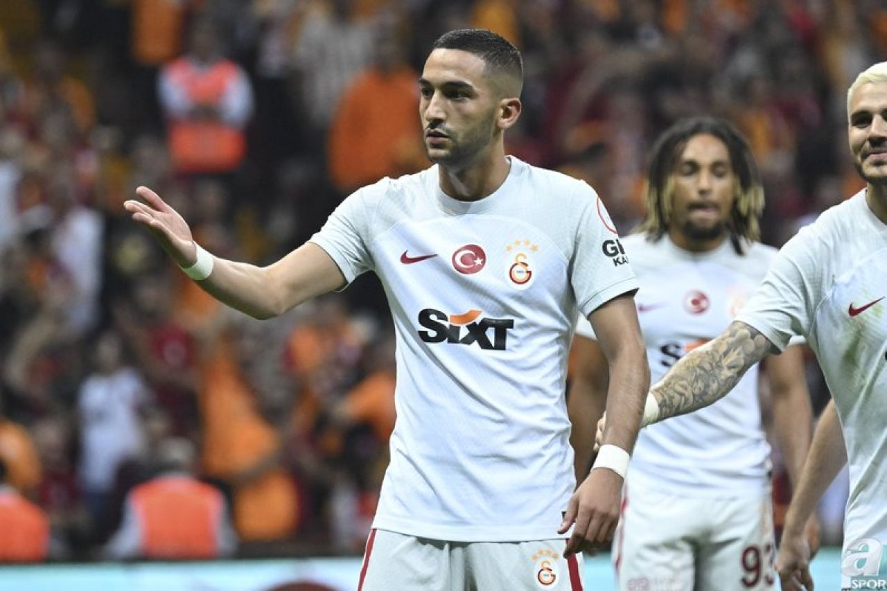 Hakim Ziyech kimdir? Tesislere gelmedi kadro dışı bırakıldı - 1. Resim