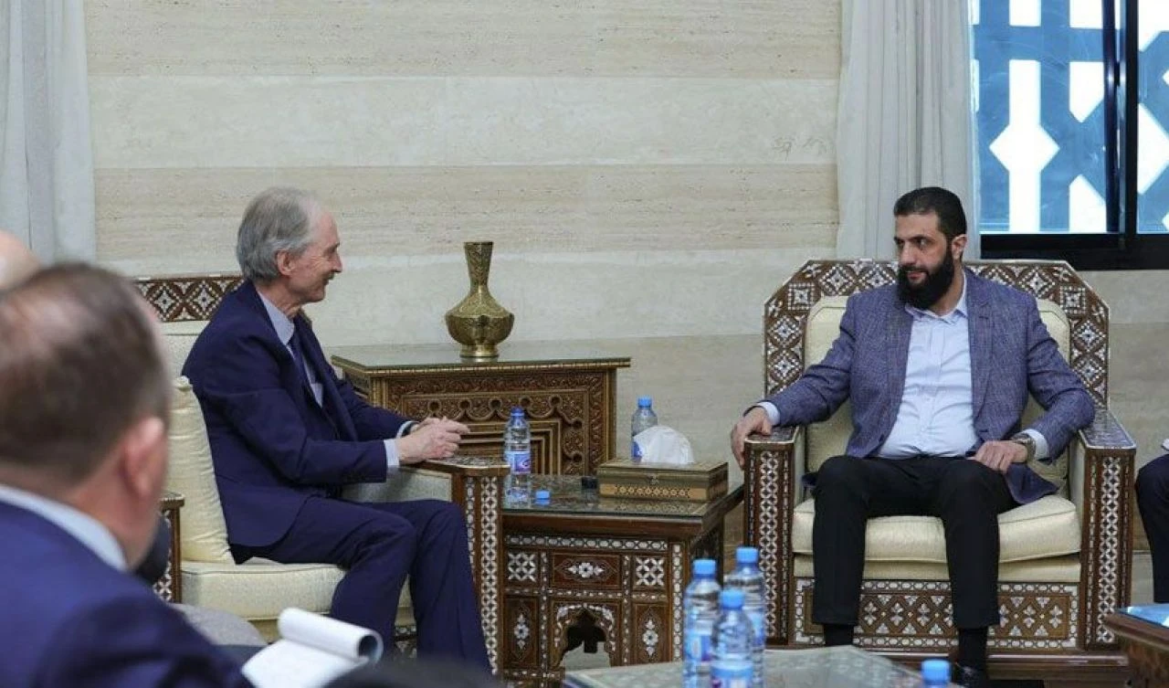 HTŞ lideri Culani, BM yetkilisiyle Şam'da görüştü! Masada Suriyelilerin dönüşü var - 1. Resim