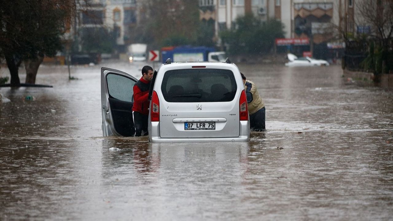 Kara kış bastırıyor! Kar, yağmur ve soğuk her yerde | İşte 16 Aralık hava durumu raporu - 3. Resim