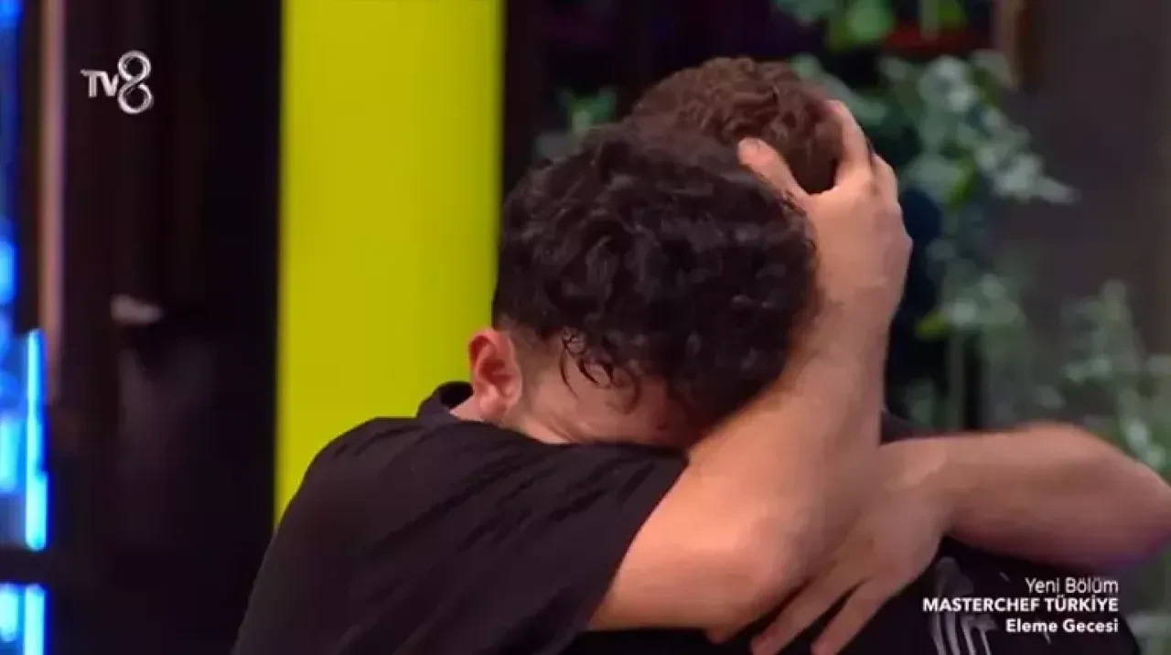 Masterchef’te bu hafta kim elendi? Tabağını düşürdü sunum yapamadan yarışa veda etti