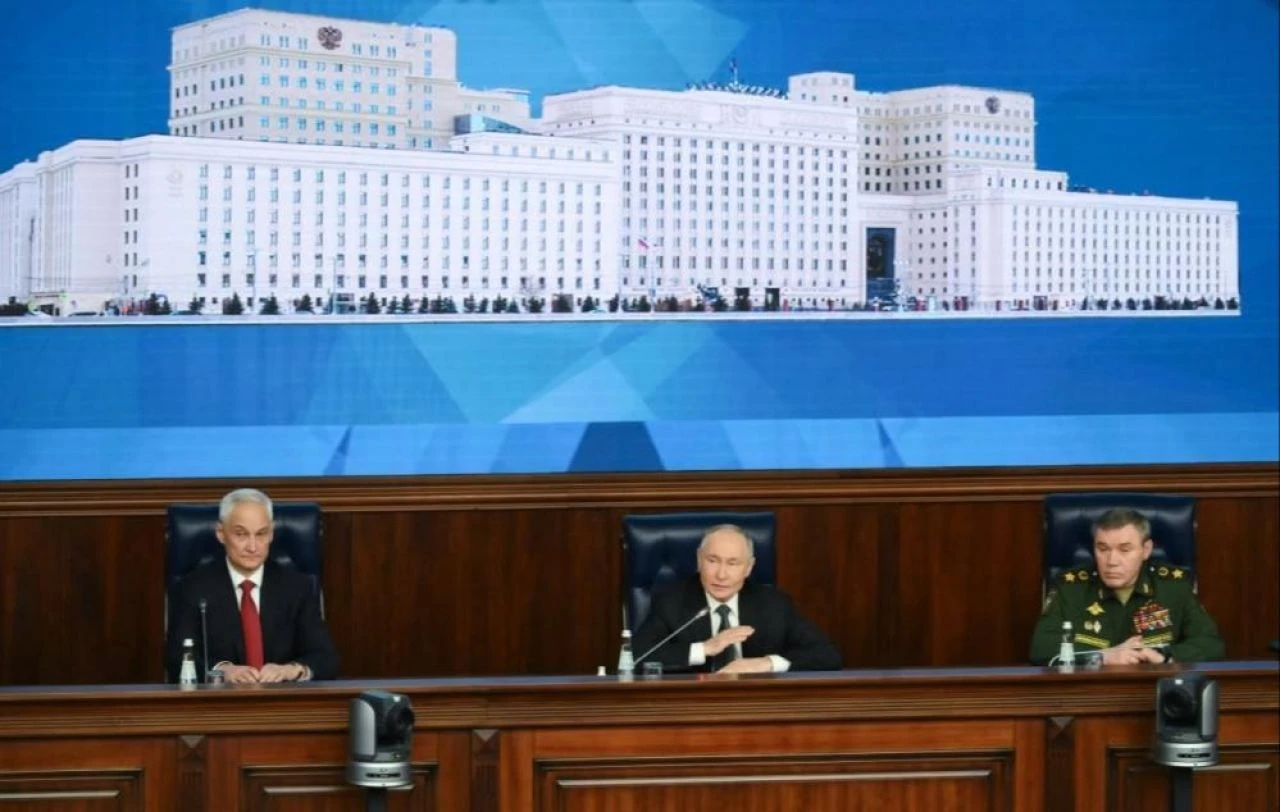 Rus lider Putin'den yeni nükleer tehdit: ABD savaşı körüklüyor! Oreşnik füzelerinin seri üretimi başlayacak - 2. Resim