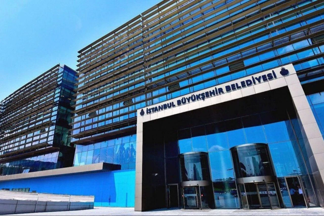 SGK'ya borcu olan 6 belediyeye haciz şoku! Hesaplarına bloke konuldu - 3. Resim