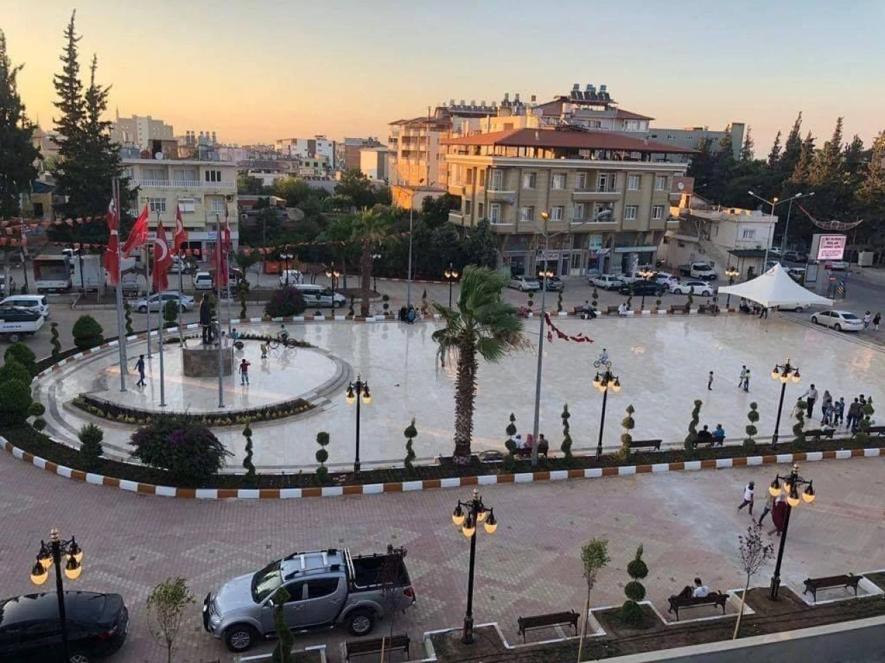 Suriyeliler rotayı ülkelerine çevirdi! O ilde kiralar eridi, ev bulmak kolaylaştı - 2. Resim