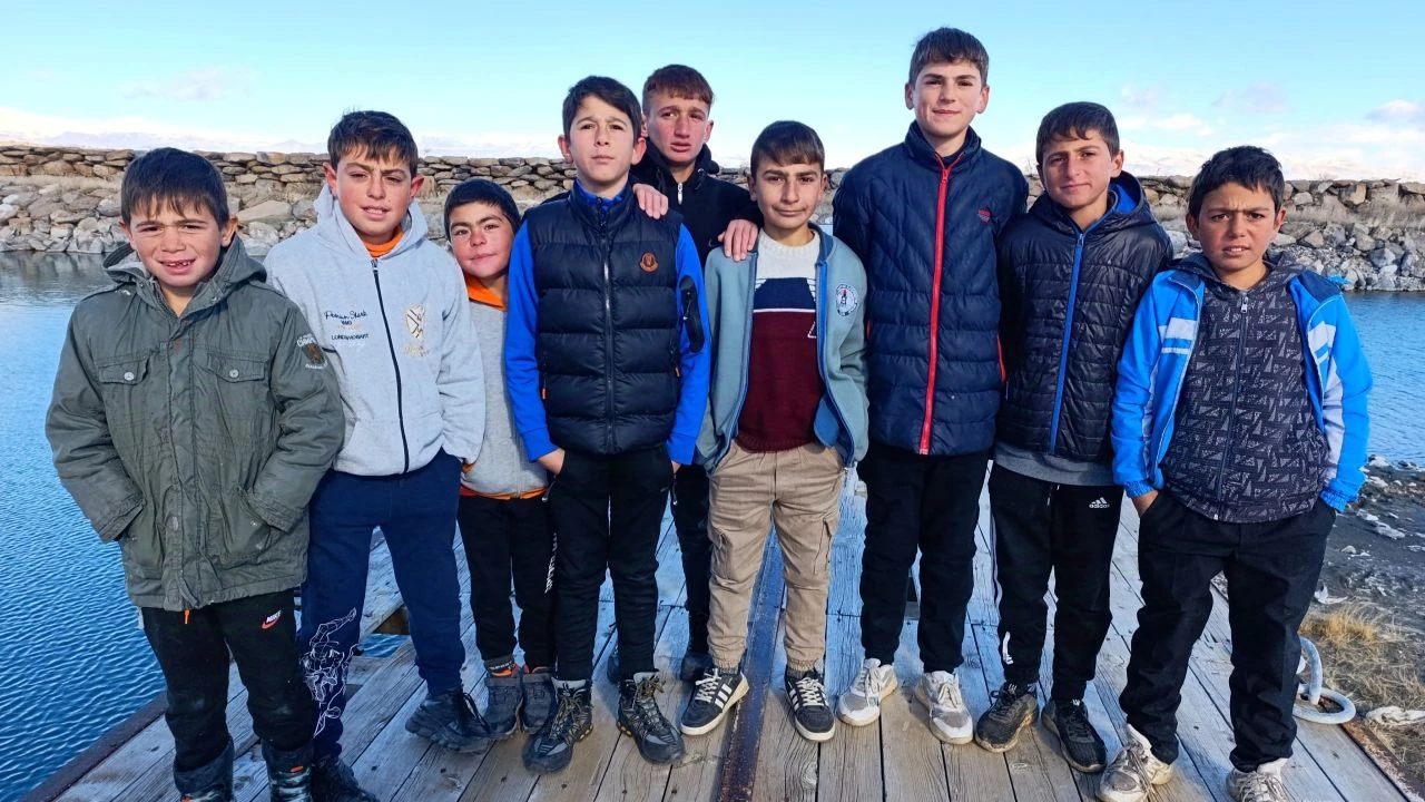 Van Gölü'nde sararan saçları normale döndü! 'Icardi'ydik, şimdi Ronaldo olduk'