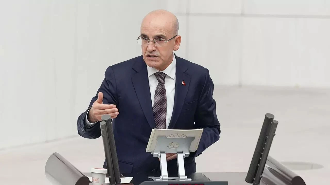 2025 asgari ücret tablosu değişti! Mehmet Şimşek'in açıklamaları sonrası en düşük rakam belli oldu - 1. Resim