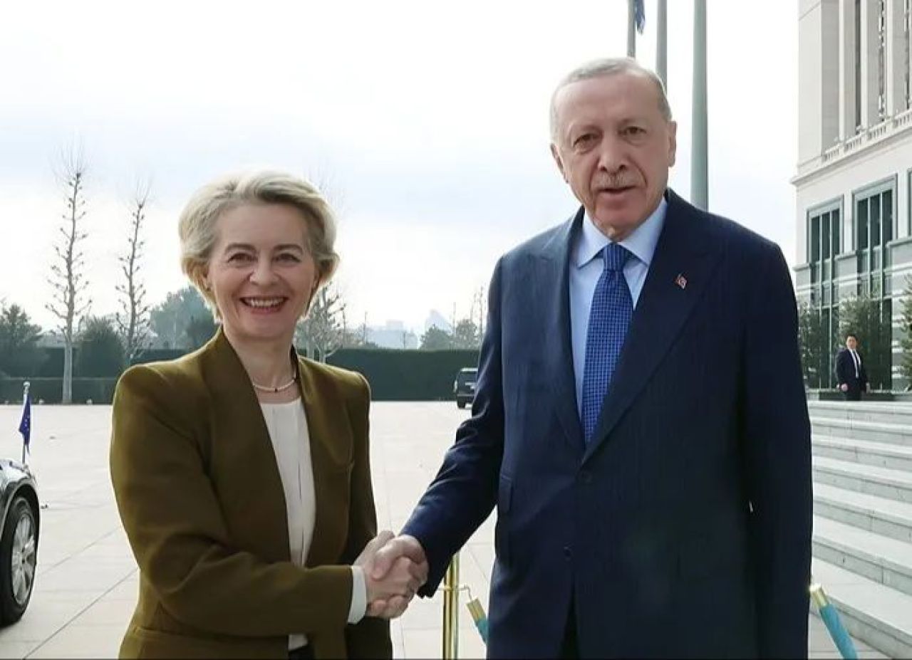 Ankara'da Suriye masası! Cumhurbaşkanı Erdoğan AB Komisyonu Başkanı von der Leyen'i kabul etti - 2. Resim